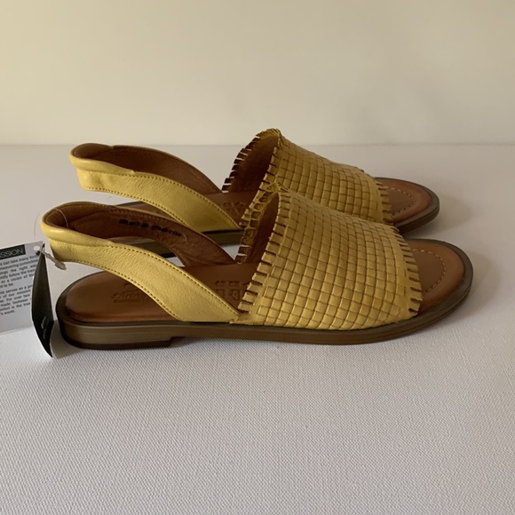 Spring Step GELSI-Y Yellow Sandals - Picture 8 of 12
